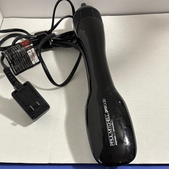 Paul Mitchell Express Ion Smooth Dry 3 In 1 Styling Brush Excellent Condition